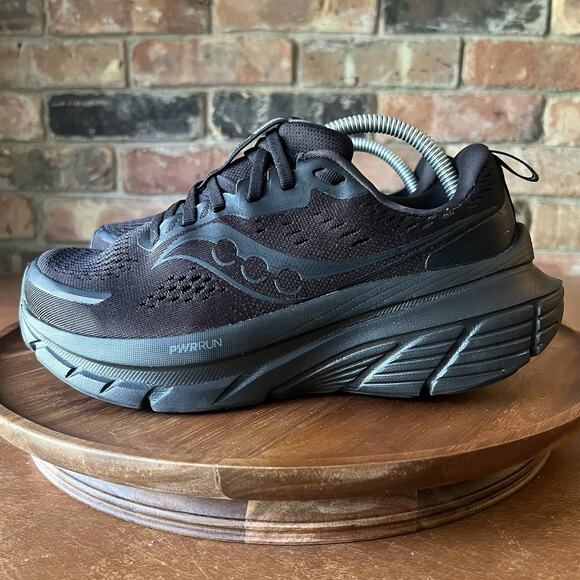 Saucony Guide 17 Triple Womens 7 W Black Road Running Max Cushion Shoes Sneakers - Picture 3 of 16